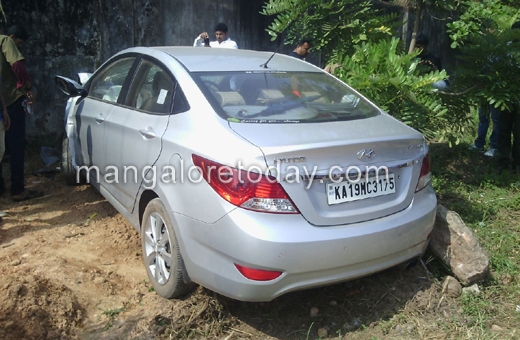 Car accident at kuntikana